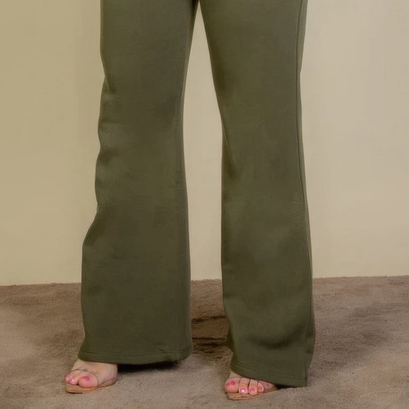 Drawstring Waist Slant Pocket Sweatpants - Picture 2 of 4